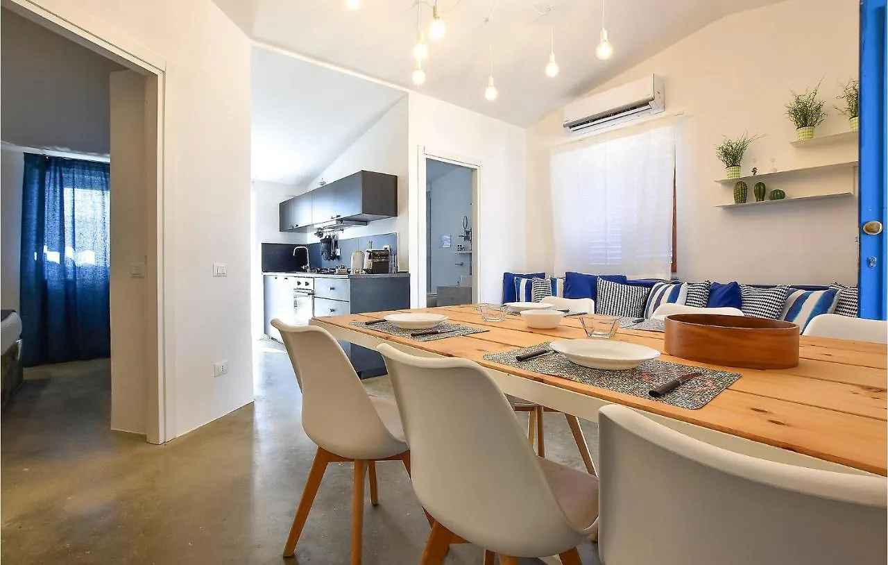 Cozy Home In Balestrate With Kitchen Holiday home